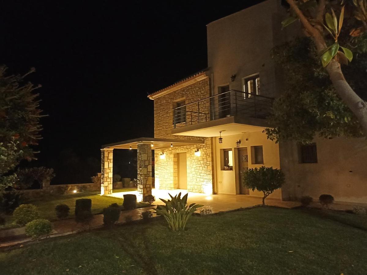 Вилла Seaside Retreat House Paralia Sergoulas Экстерьер фото