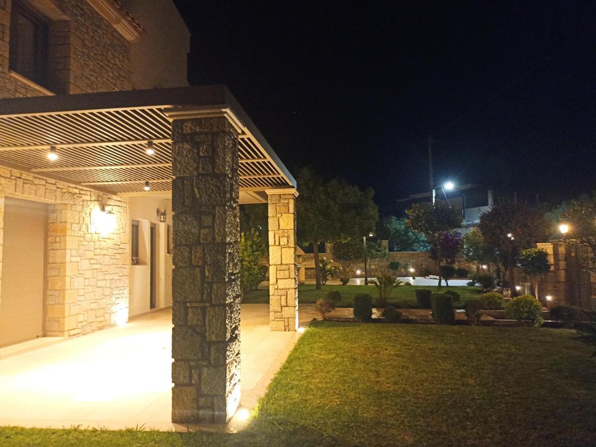 Вилла Seaside Retreat House Paralia Sergoulas Экстерьер фото